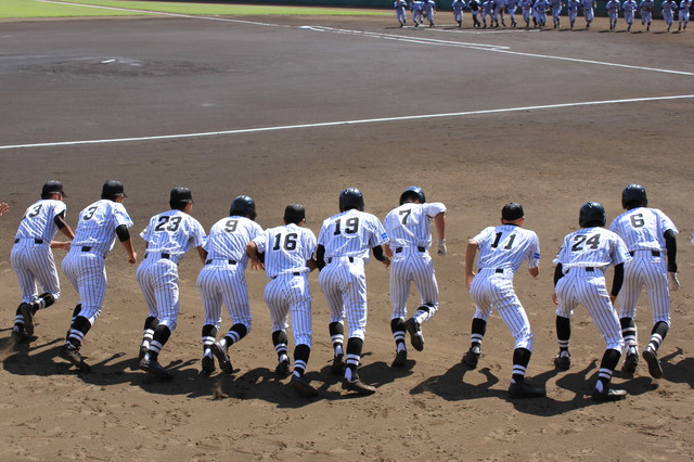 高校野球の坊主頭強制 長髪にして退部させられたら訴えられる シェアしたくなる法律相談所